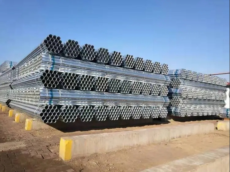 天津<a href=http://www.ntxnw.com.cn/ target=_blank class=infotextkey>友發(fā)鋼管廠</a>解讀<a href=http://www.ntxnw.com.cn/ target=_blank class=infotextkey>鍍鋅鋼管</a>的防腐原理和優(yōu)點(diǎn)應(yīng)用